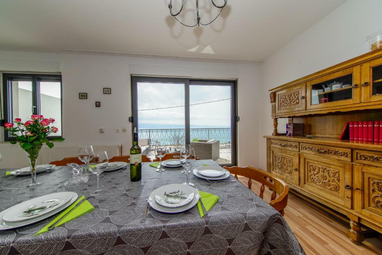 Apartments L&L Дуги Рат Екстериор снимка