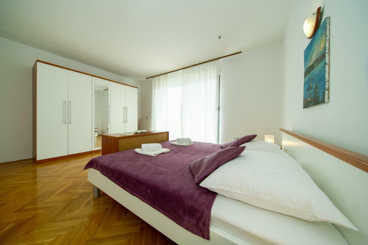 Apartments L&L Дуги Рат Екстериор снимка