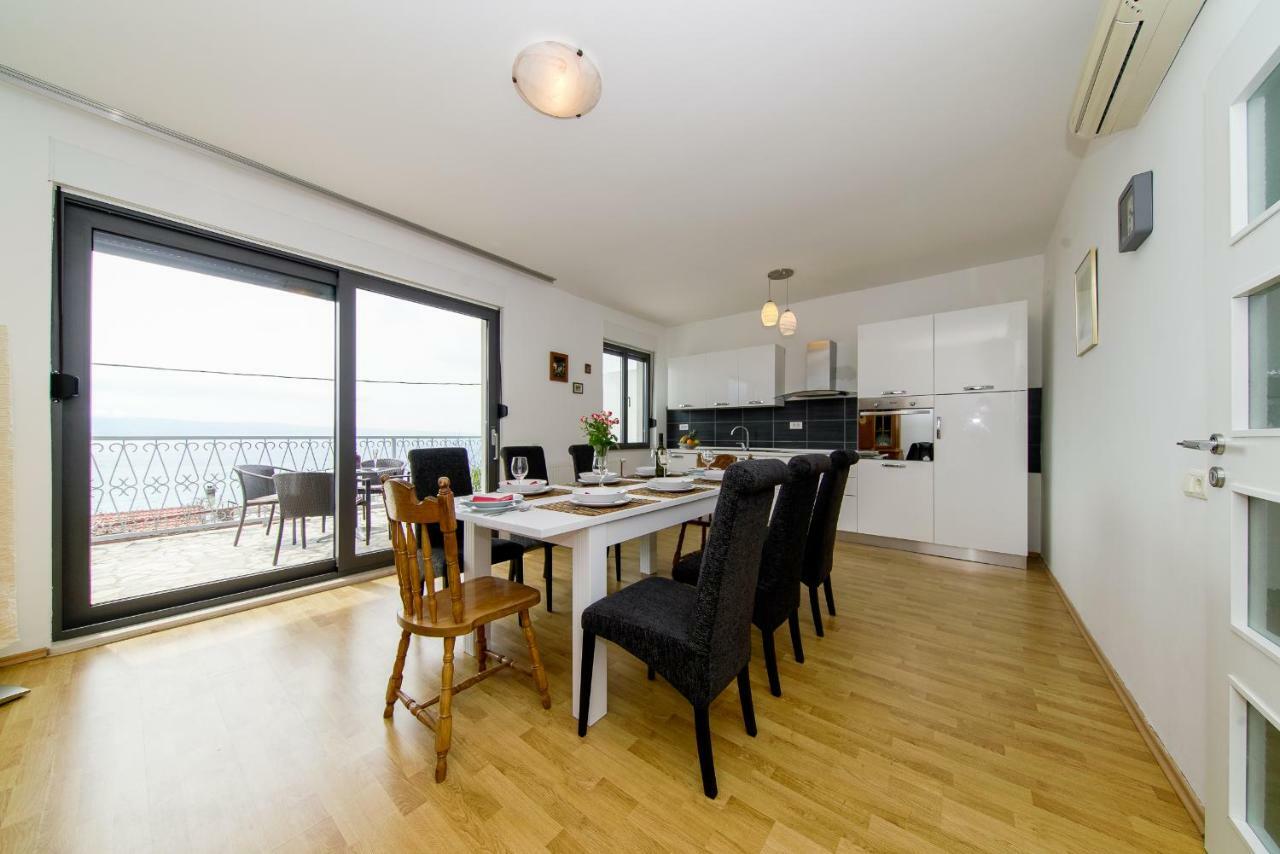 Apartments L&L Дуги Рат Екстериор снимка
